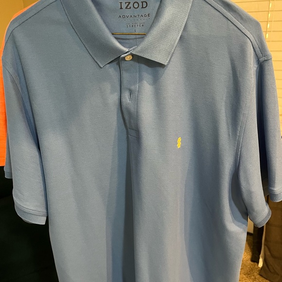 Van Heusen, Gant, Chaps, Izod, Arrow, St. John’s Polo Shirts - (7) Shirts - Picture 12 of 16